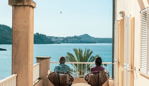 Studio, Beachfront