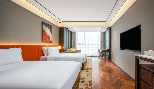 Deluxe Room, Multiple Beds