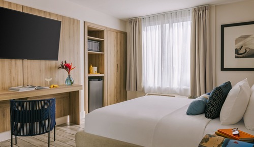 King Suite, Oceanfront (Lean On-Site Support)
