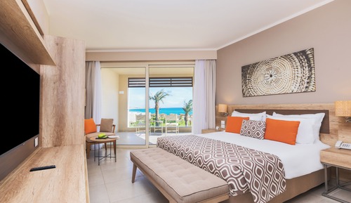 Superior Room, Sea View (Queen or Twin)