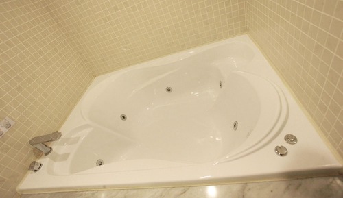 Room (Deluxe (Random Assignment))