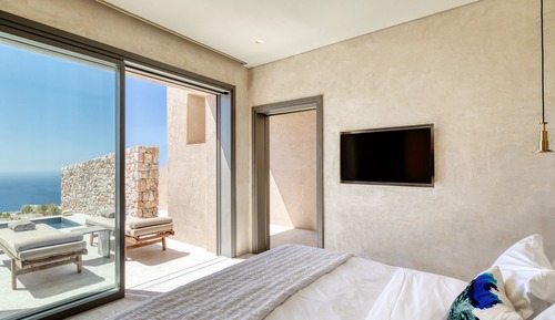 Junior Villa with Private Heated Plunge Pool and Sea View