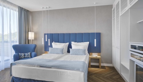 Highlight room with Park view