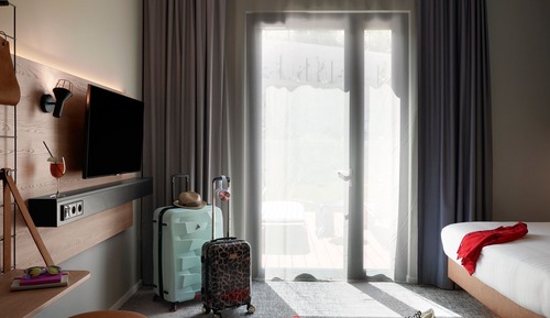 Premium Room, 1 Queen Bed, Non Smoking, Terrace