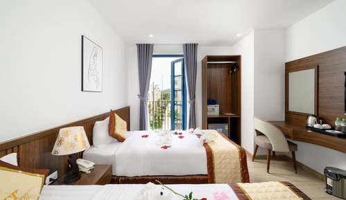 Deluxe Twin Room, Multiple Beds, Non Smoking, City View