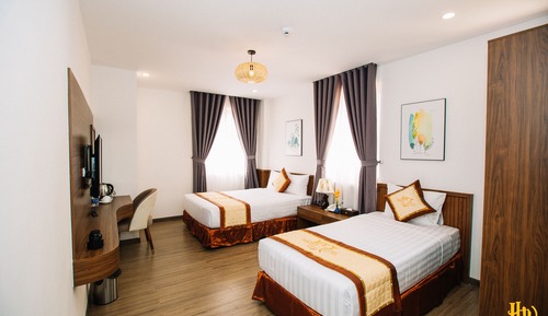 Deluxe Triple Room, Non Smoking, City View