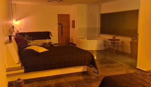 Deluxe Studio Suite