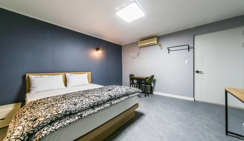 Room (Special Room)