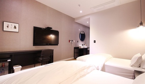 Room (Premium Twin - Walkie Special (No Par)