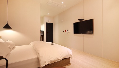 Room (Premium - Walkie Special (No Parking))