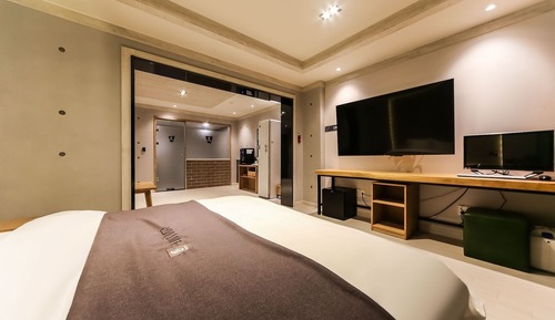 Room (Standard room)