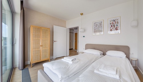 Apartment (10, ul. Rybickiego 2 B)