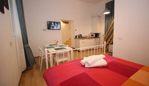 Signature Studio