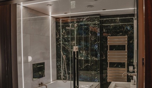 Apartment, Hot Tub