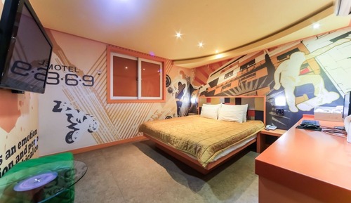 Room (Walking special price standard (Netfl)