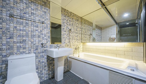 Room (Standard (Styler Netflix))