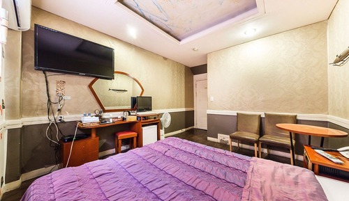 Room (Standard Room)