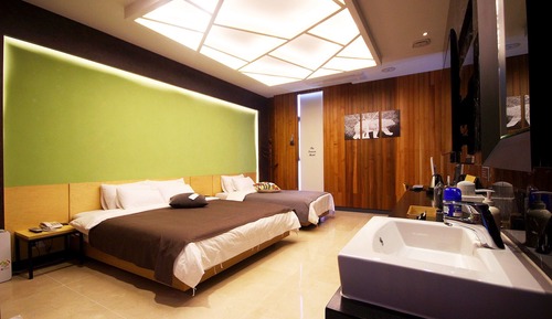 Room (Suite 901 (double + single) (styler e)