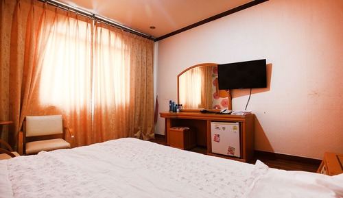 Room (Ocean View Bed Room)