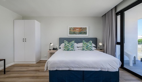 Executive Apartment, City View