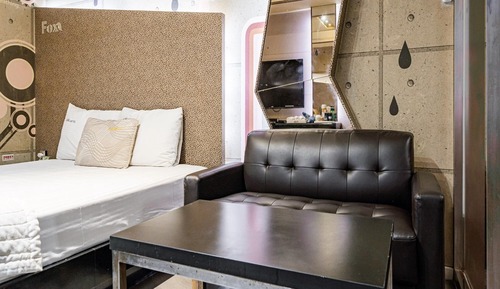 Room (Standard room)