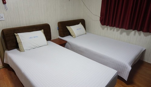 Room (Twin Room)