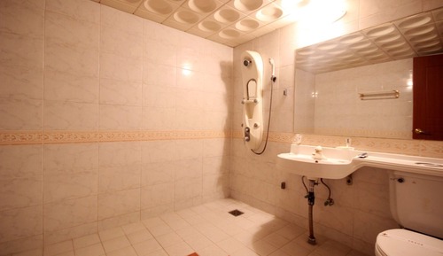 Room (Standard Room)