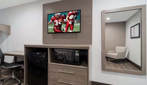 Deluxe Room, 1 King Bed, Non Smoking