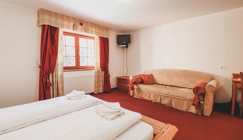 Basic Quadruple Room