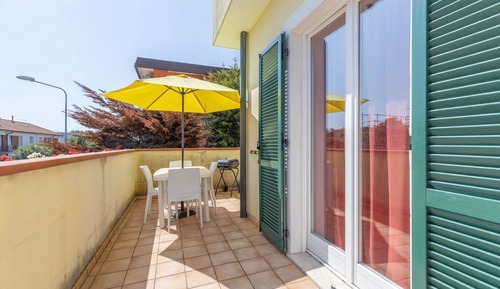 Standard Apartment Camelia