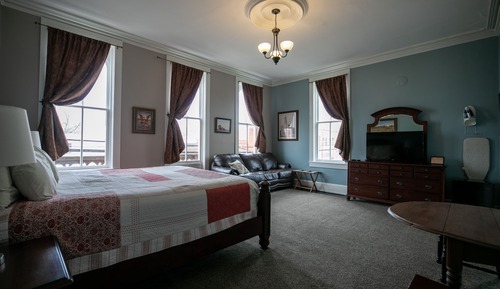 Grand Room (Historic Building, No Elevator)