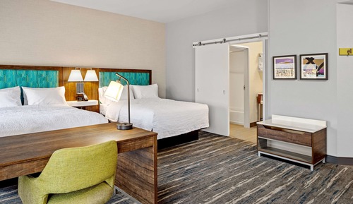 Studio, 2 Queen Beds, Accessible (Hearing)