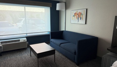 Premium Room, 1 King Bed (Communications, Mobility)