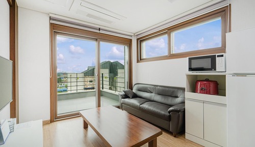 Basic Room, 1 Bedroom (2nadong 202)