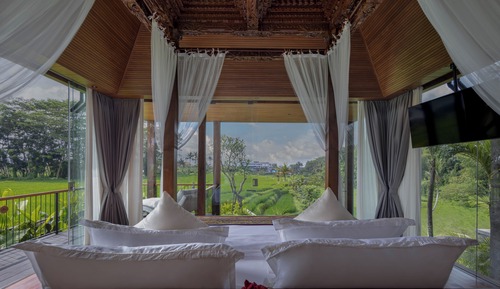 Prestige Pool Villa Paddy View