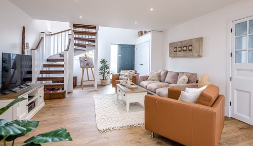 House (3 Bedrooms)