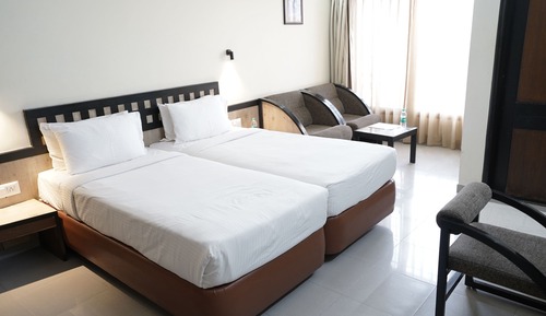 Basic Double or Twin Room