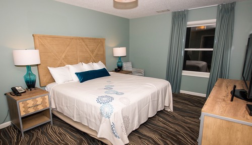 Summit Luxury 2 Bedroom Condo with Spa Tub/Partial Kitchen