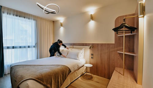 Premium Room
