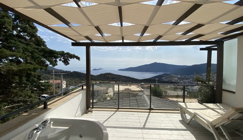 Royal Penthouse, 1 Bedroom, Jetted Tub, Sea View