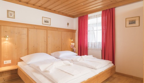 Apartment (Top 11)