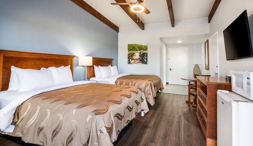 Room, 2 Queen Beds, Accessible, Non Smoking