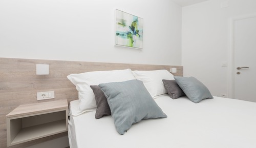 Apartment (A4)