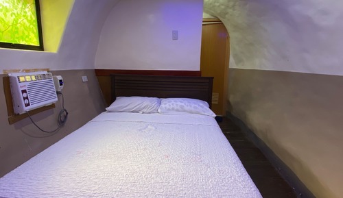 Themed Room 1