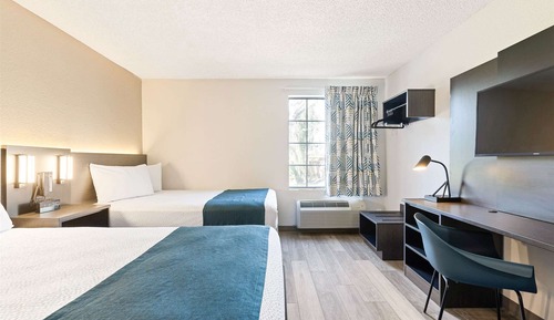 Standard Room, 2 Double Beds, Non Smoking, Kitchenette