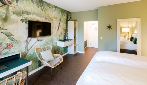 Double Room, Balcony