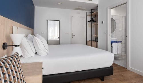 Deluxe Double Room, Balcony