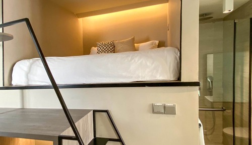 Double Room, SHORT OVERNIGHT, 13 hours: 6PM-7AM