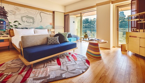 Suite, 1 King Bed, River View