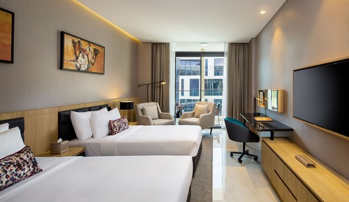 Deluxe Room with Two Twin Beds